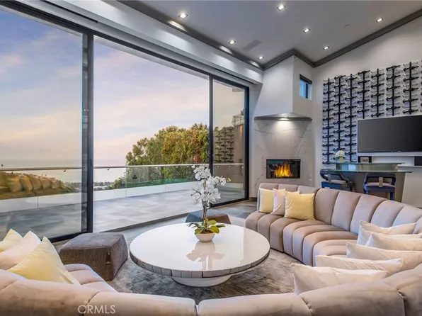 2135 Hillview Dr, Laguna Beach, CA 92651