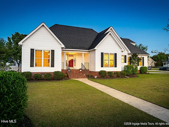 2nd image of 363 Primrose Lane