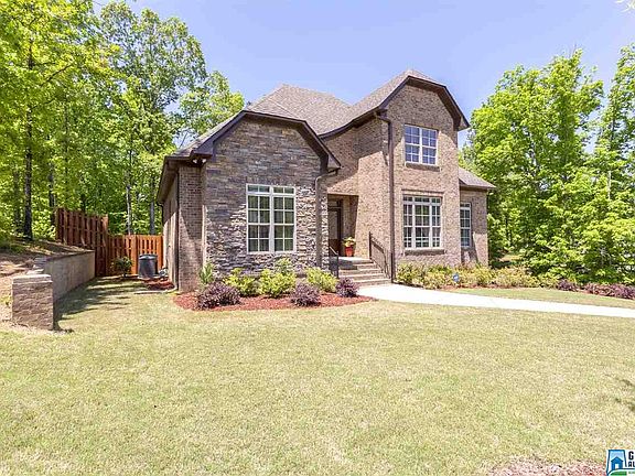 4th image of 332 Grey Oaks Dr