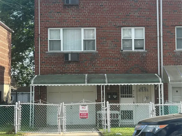914 E 211th Street, Bronx, NY 10469