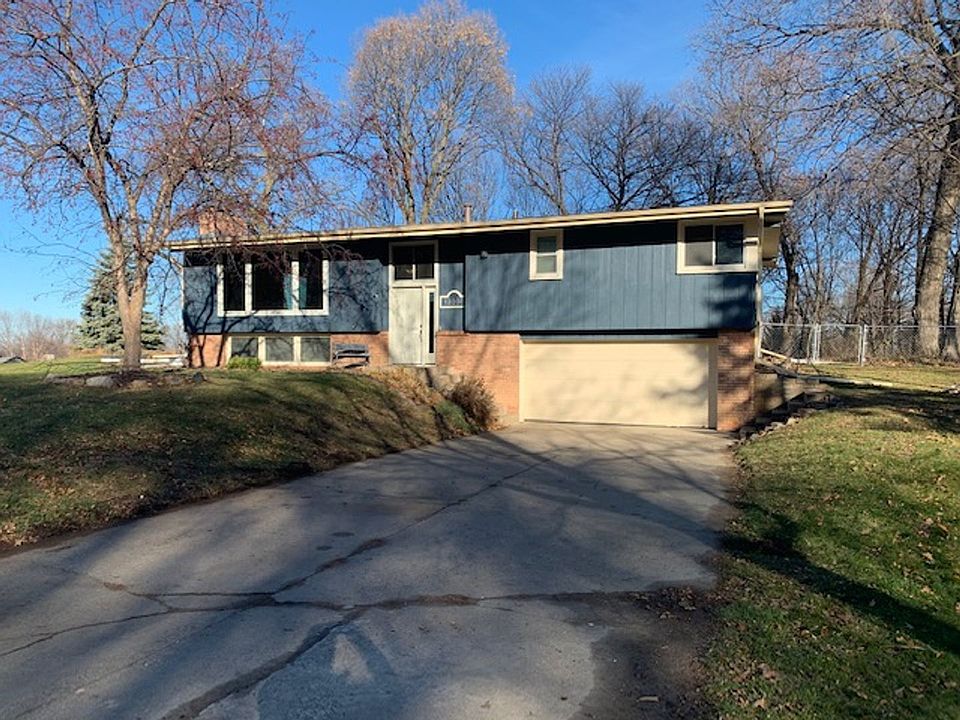 1st image of 13208 Vivian Dr