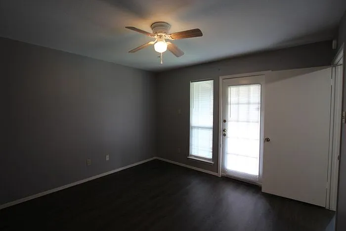 420 W Heritage Dr #211 — Photo 14