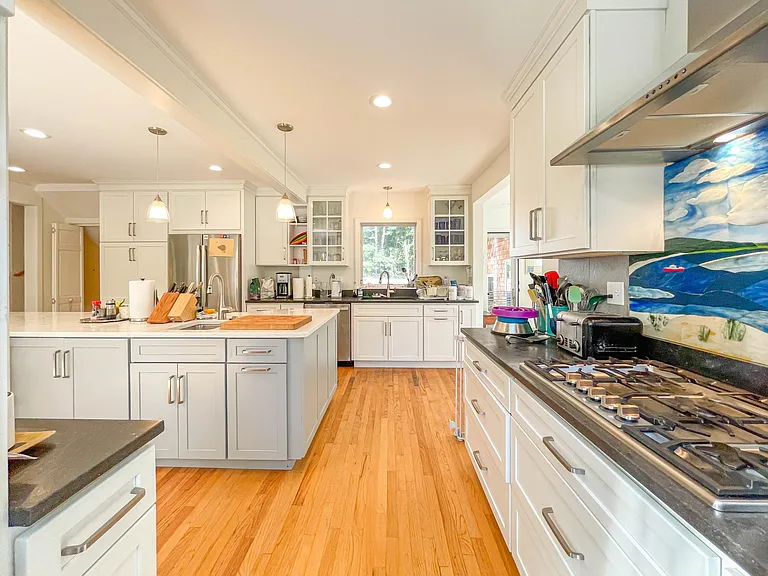 13 Ferry Rd — Photo 10