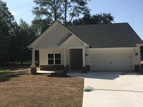 30 Mary Ln, Carrollton, GA 30117