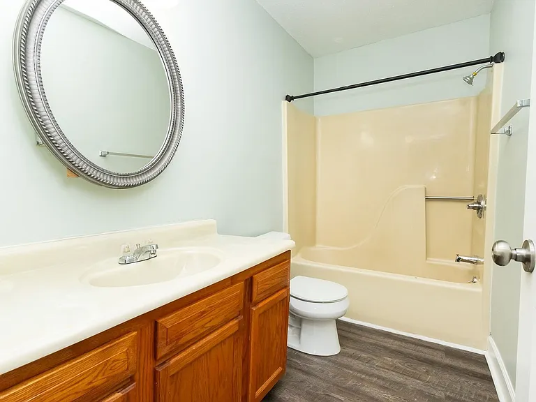 411 Booth Rd #413 — Photo 12