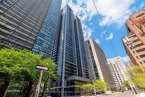 28 Ted Rogers Way #1212 Photo 1