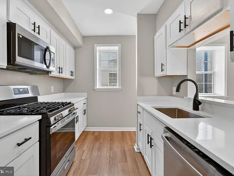 1008 Rittenhouse St NW #15 — Photo 8