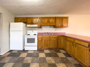 114 E 8th St APT 1, Muncie, IN 47302