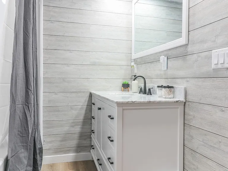 8658 Lynx Ln — Photo 16