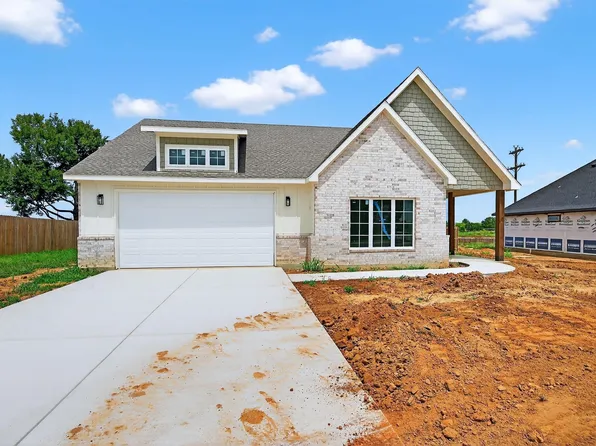 409 Austin St, Gainesville, TX 76240