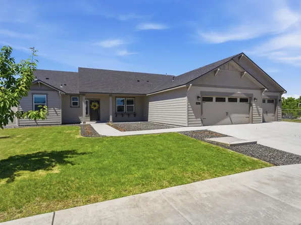 3827 Watkins Way, West Richland, WA 99353
