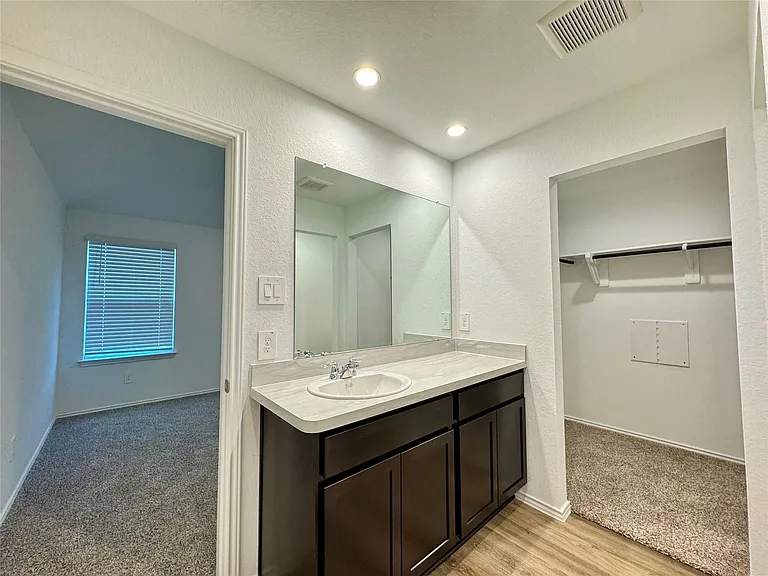 1746 Windstone Ridge Dr — Photo 10