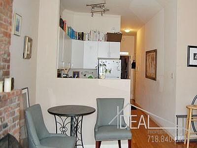2nd image of 48 Butler St #2