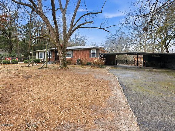 2nd image of 149 Tanner Ter