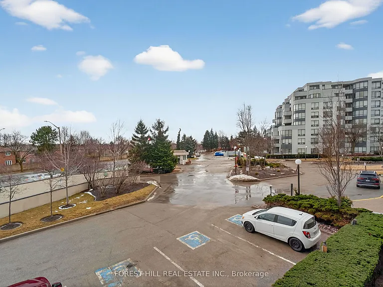 343 Clark Ave W #203 — Photo 30