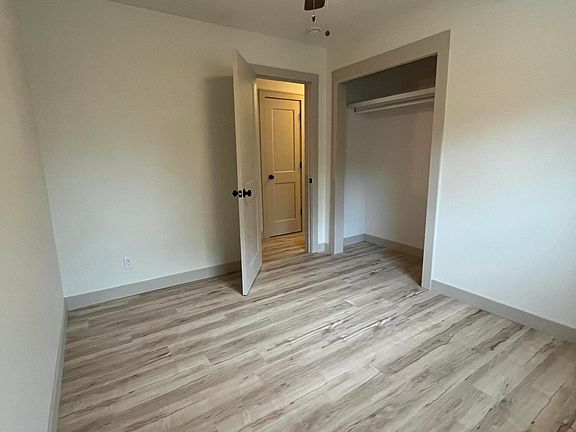 3rd image of 1428 S Pickwick Avenue
