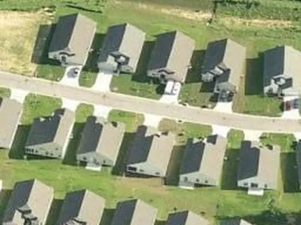 755 Lake Charles Dr, Davenport, FL 33837