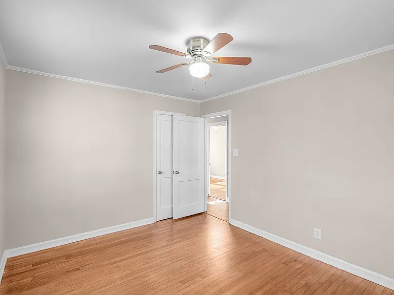 1318 Richmond Pl — Photo 12