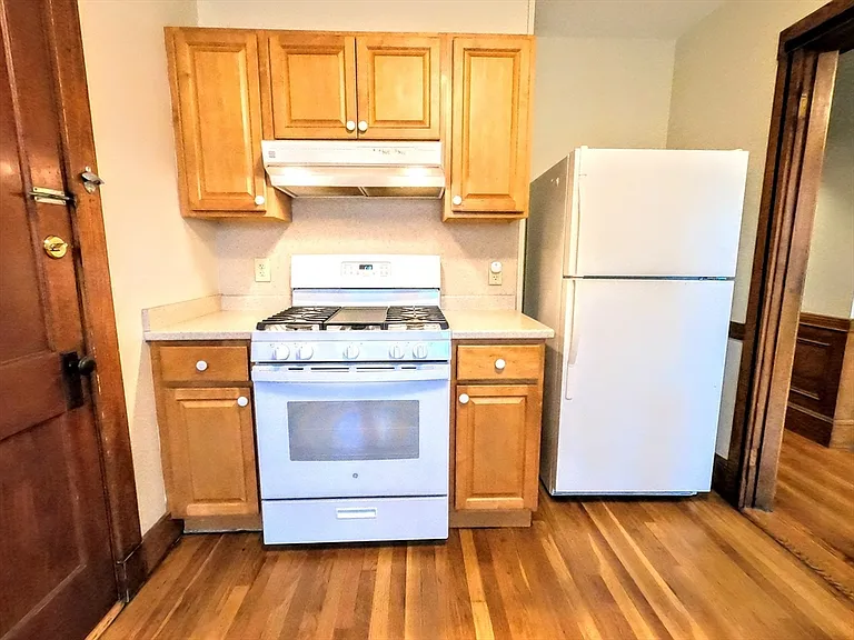 22 Roseway St #2 — Photo 10