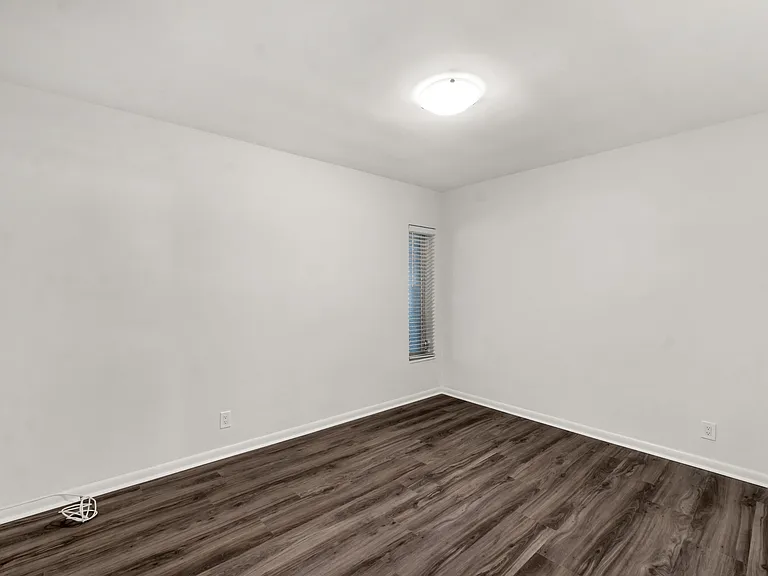 1510 SE 15th St #106 — Photo 11