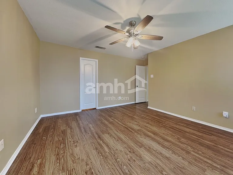 1313 Gray Dawn Dr — Photo 10