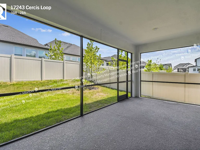 17243 Cercis Loop — Photo 32