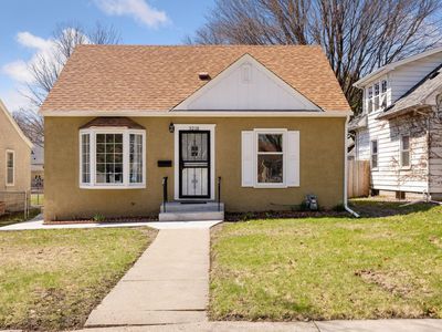 3218 Hayes St NE, Minneapolis, MN, 55418