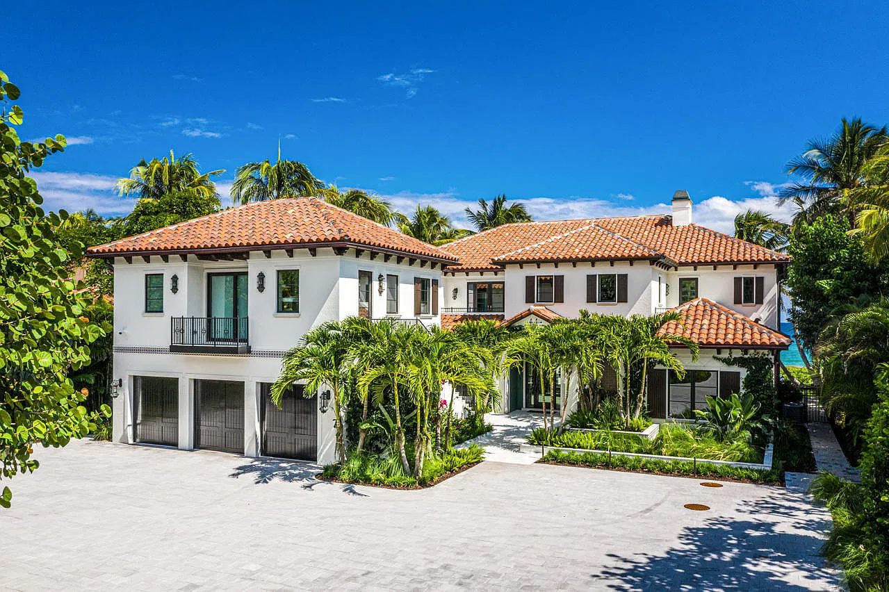 5 bed, 5.5 bath, 7146 sqft, $100,000 — Photo 4