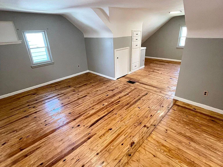 5440 Oakwood Ave — Photo 12