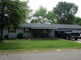 606 Harry Dr, Dexter, MO 63841