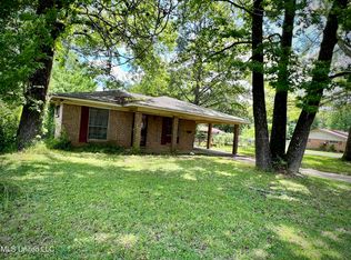 5202 Ginger Dr, Jackson, MS 39209