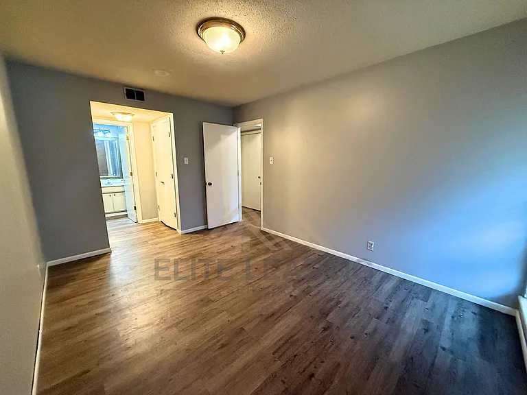 3312 SW 7th St — Photo 7