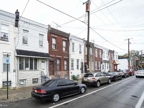 3rd image of 1830 E Orleans St