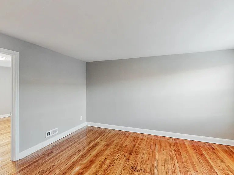 3727 Bonview Ave — Photo 11