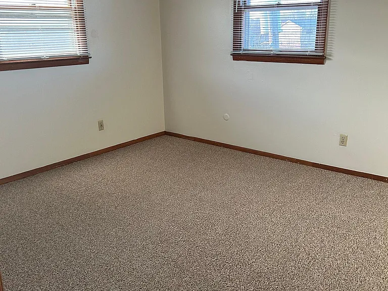 3528 Bridge Ave — Photo 6
