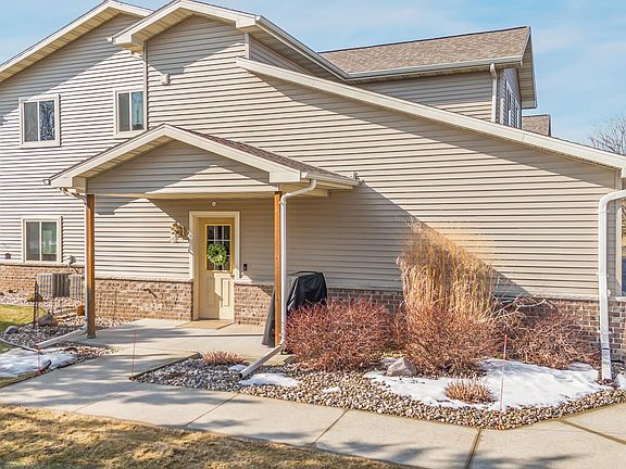 3rd image of 1072 W Willis Way