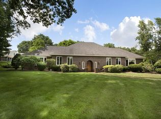 111 Riverside Dr, Norwell, MA 02061