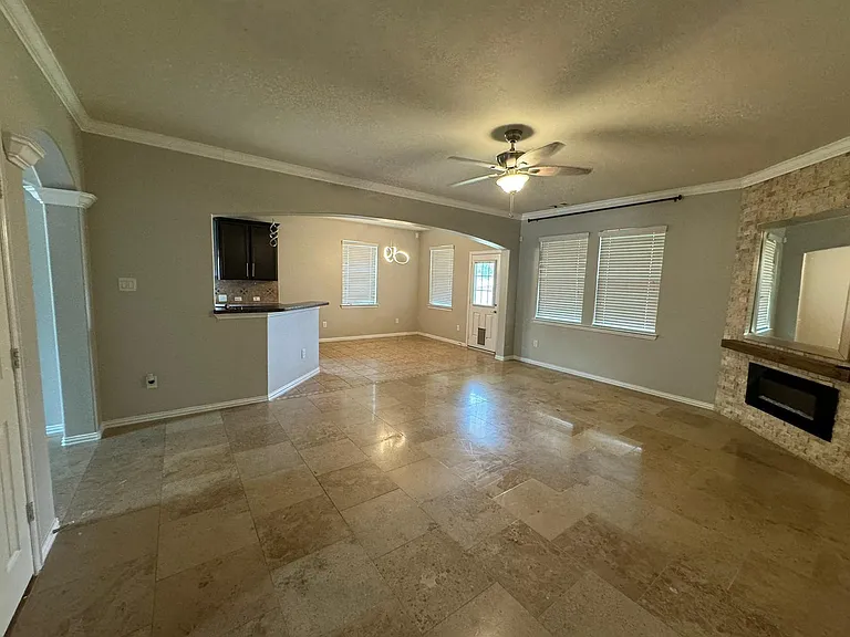 25614 Crisp Spring Ln — Photo 3