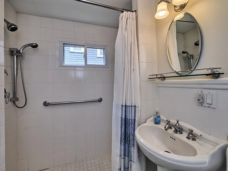 36 Granville Rd #1 — Photo 14