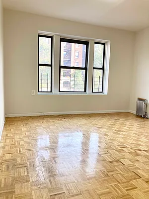 Rented by New York Residence | media 9