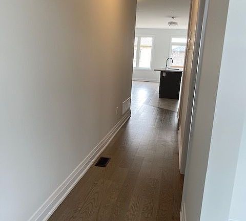 4th image of 24 Periwinkle Rd