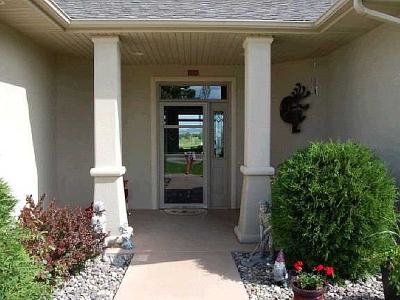 3rd image of 4025 Fox Hollow Dr