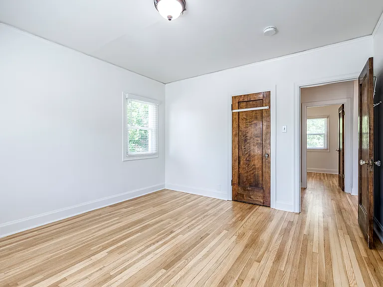 1489 E Michigan Ave — Photo 19