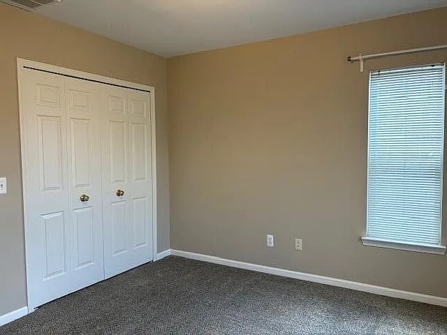 2692 S Knightsbridge Cir — Photo 19