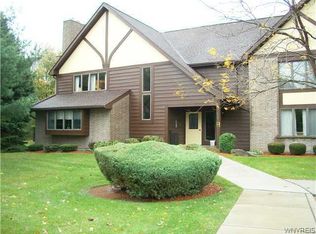 5303 E Chestnut Ridge Rd, Orchard Park, NY 14127