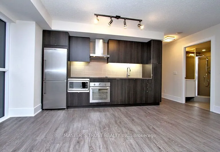 300 Front St W #1004 — Photo 1
