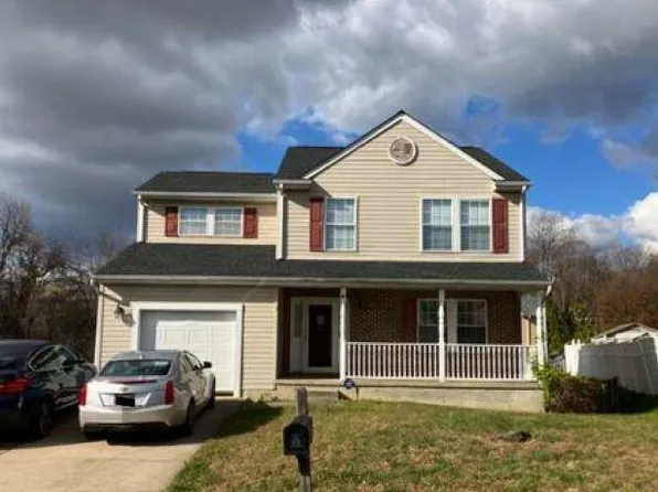 4 Lennings Knoll Ct, Rosedale, MD 21237