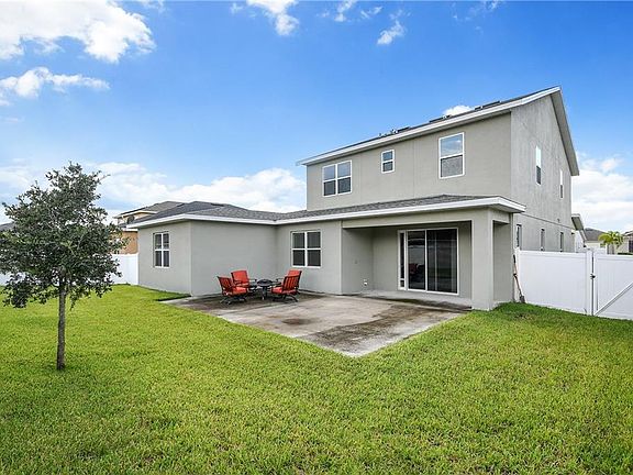 3rd image of 2984 Boating Blvd
