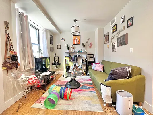 Rented by Doorway NYC, LLC | media 23