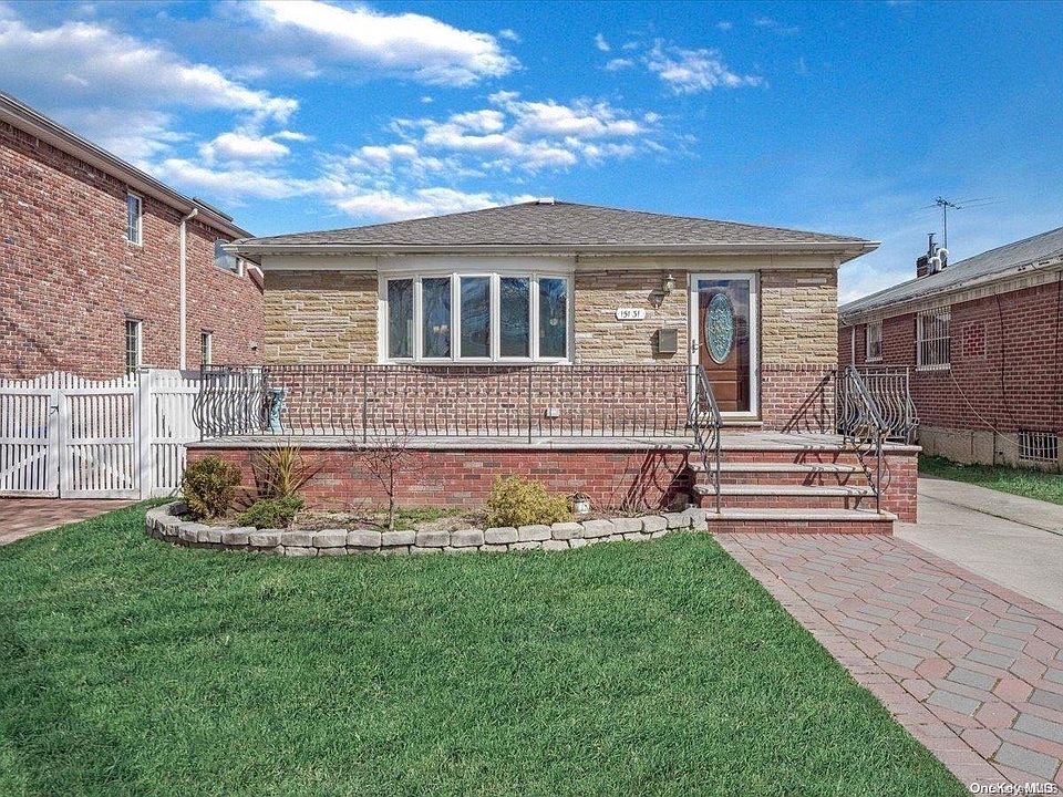 1st image of 151-31 26th Avenue